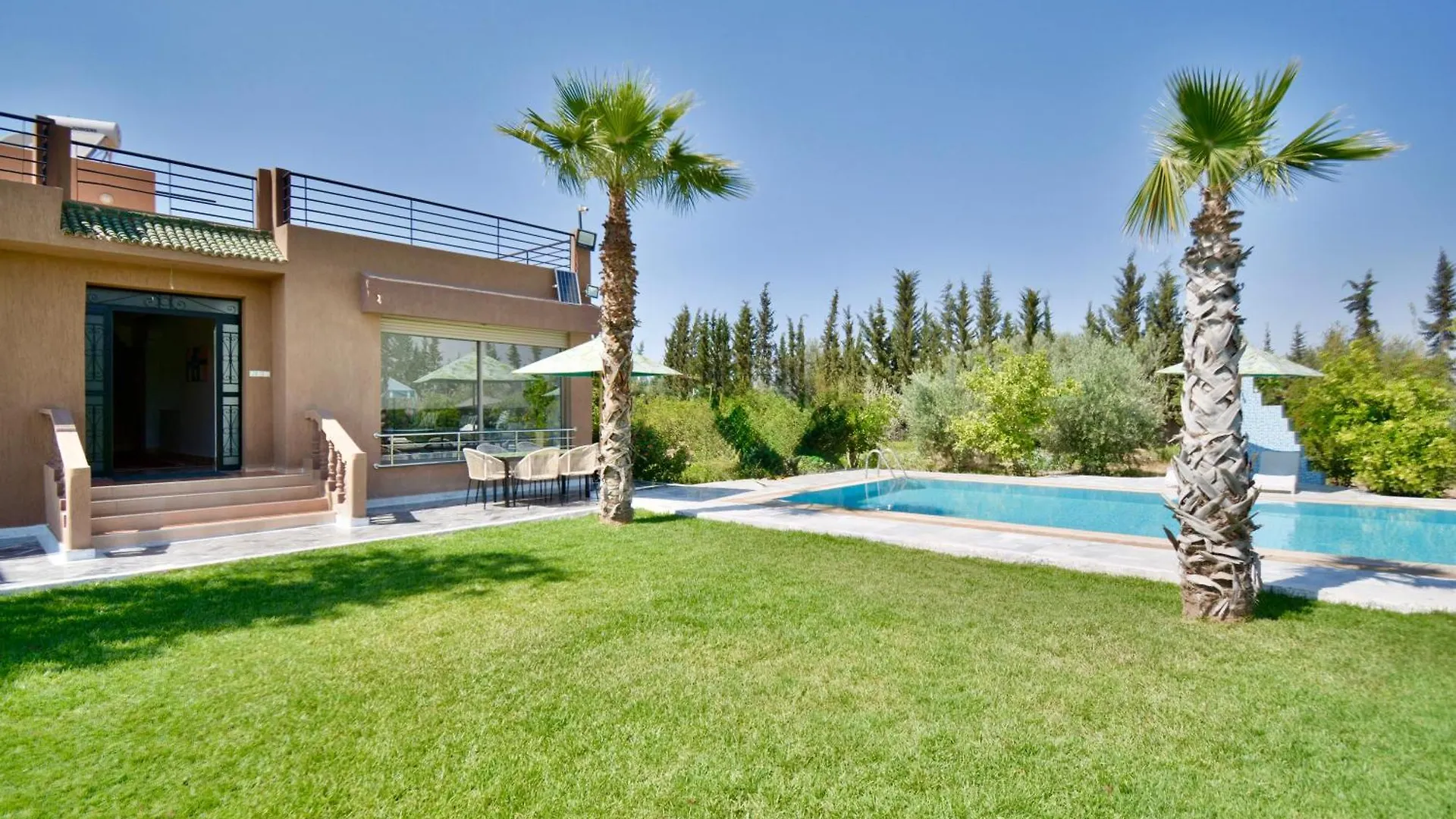 Ferme De Vacances Avec Une Grande Villa A Marrakech Marakéš Maroko