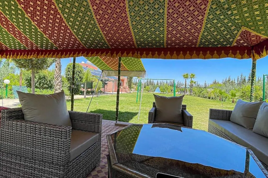 Ferme de vacances avec une grande villa à Marrakech Marrakesh