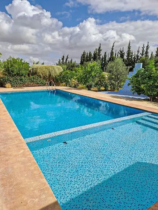 Ferme de vacances avec une grande villa à Marrakech Marrakesh